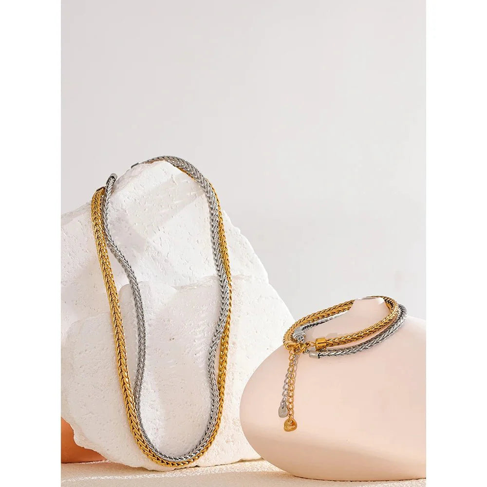 Colar Choker Corrente Isa