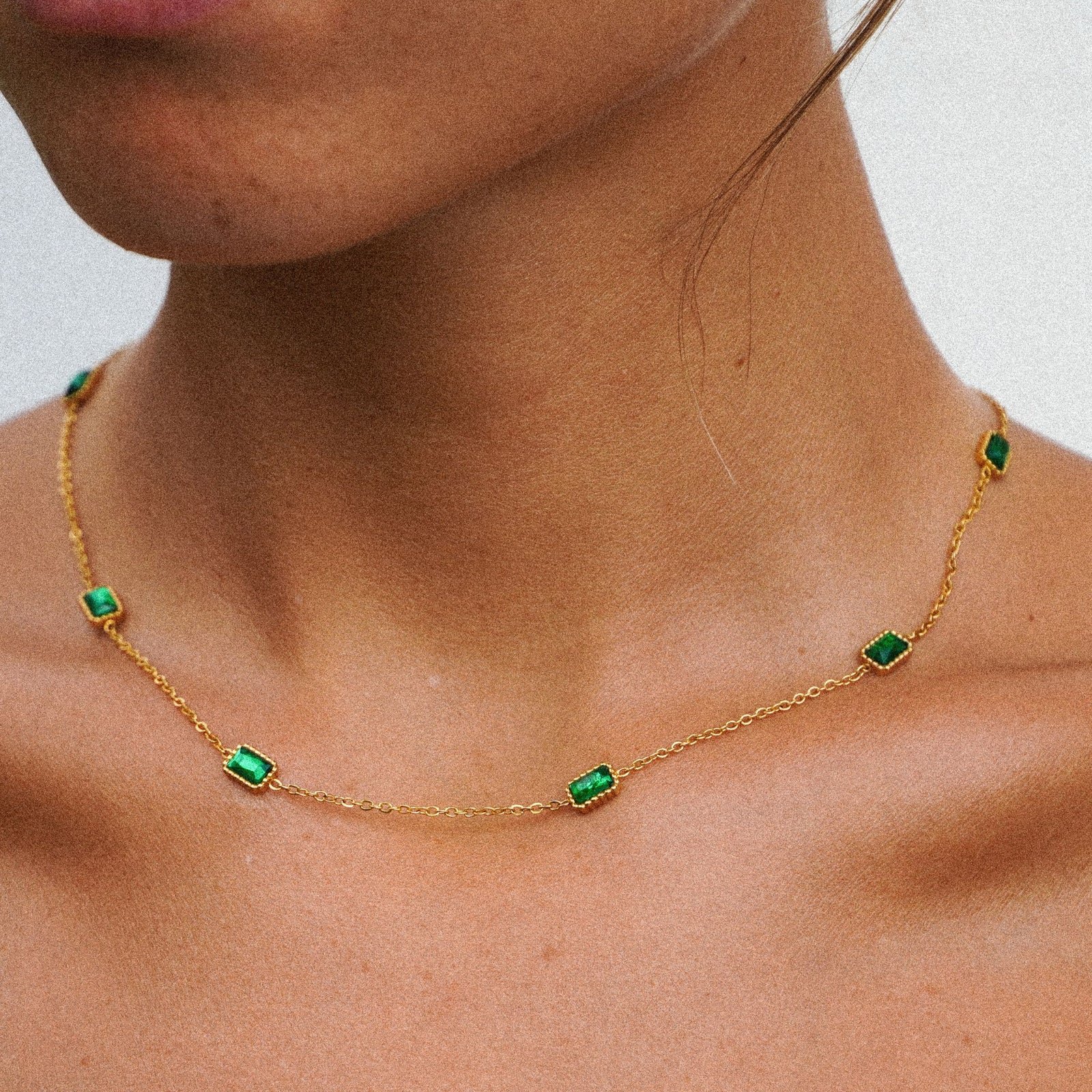 Colar Choker Zircônia Raja