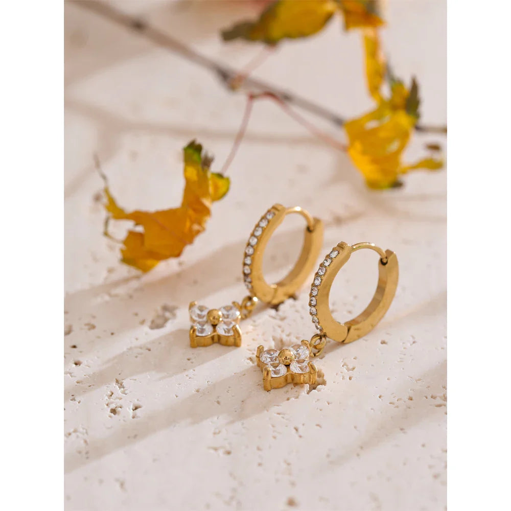 Brinco Pendente Zircônia Olivia