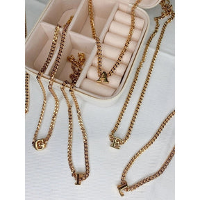 Colar Choker Inicial Corrente Inya